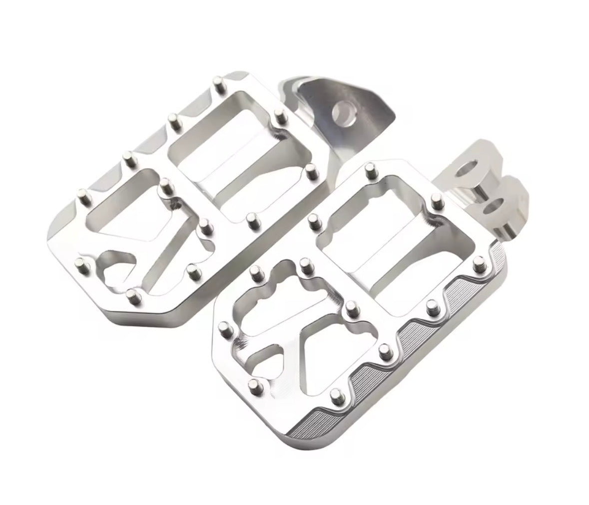 Surron lbx upgraded pegs