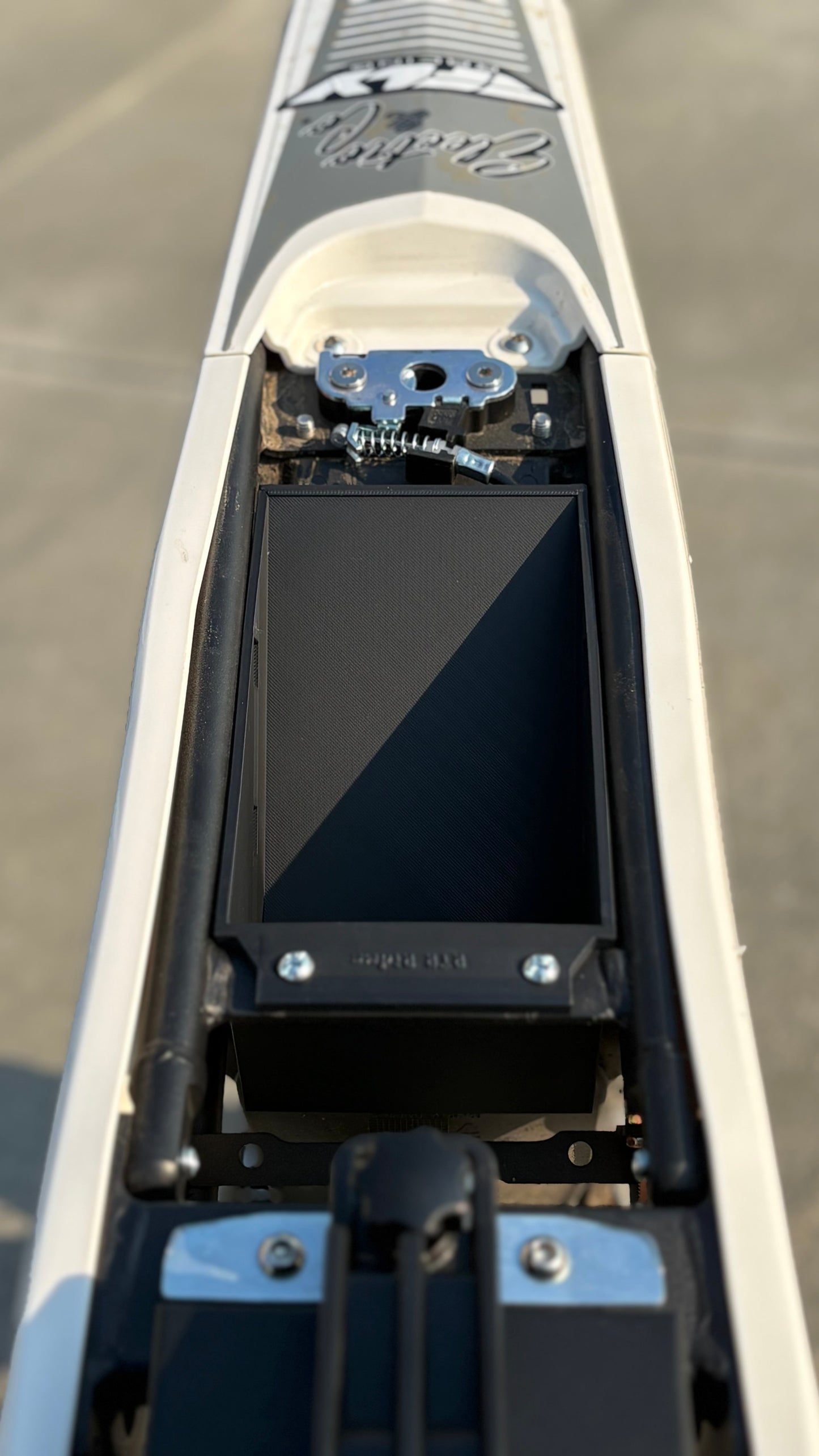 ETM RTR under seat storage