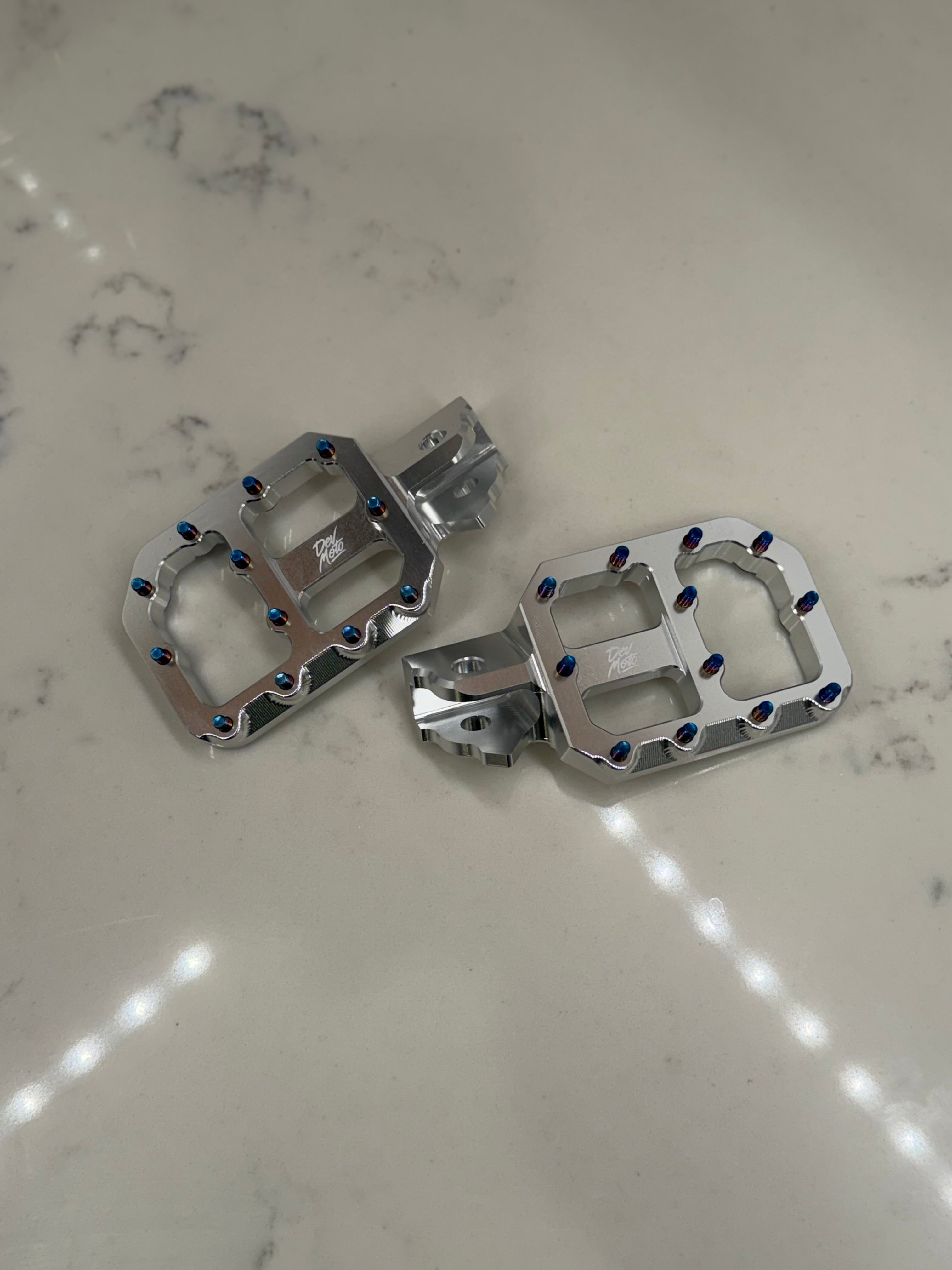 E-Moto Foot Pegs (Currently around 2 week pre order with a discounted price)